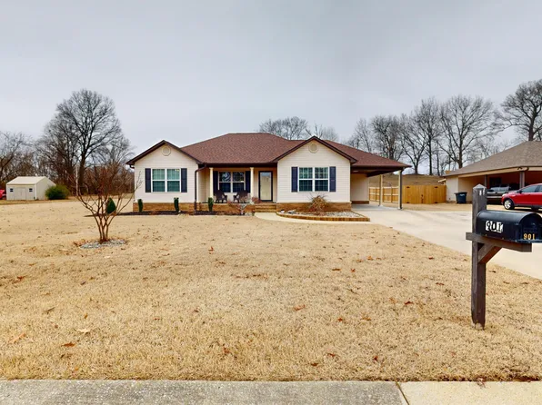 901 Granite Dr, Newbern, TN 38059