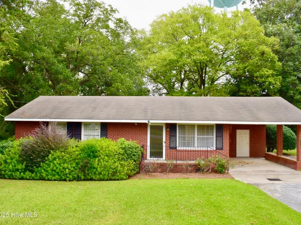 120 Stokes St, Kenansville, NC 28349