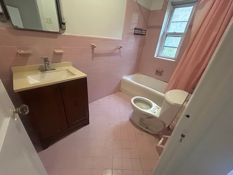 2254 Bryn Mawr Ave #12 — Photo 15
