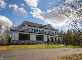 301 Kingdom Dr, Fredericksburg, VA 22406