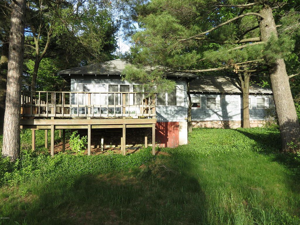 1530 N Shore Dr, Mears, MI 49436 Zillow