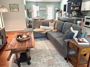 293 Pete Davis Rd, Newnan, GA 30263