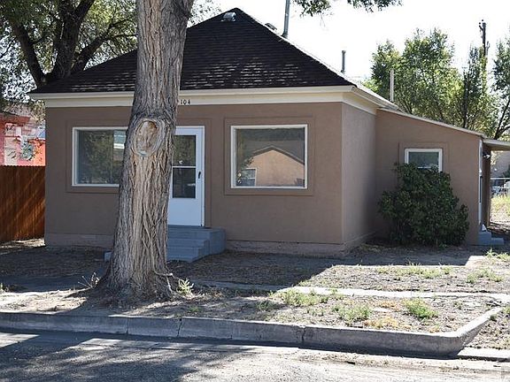 5th image of 104 S Grand Ave