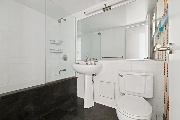 Sold by Christie's International Real Estate Group, LLC | media 36