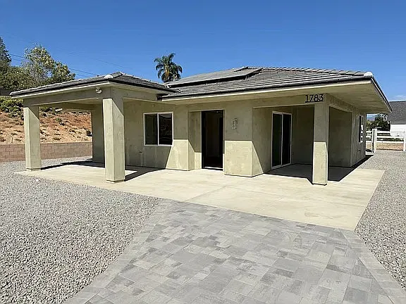 1783 Marita Ln