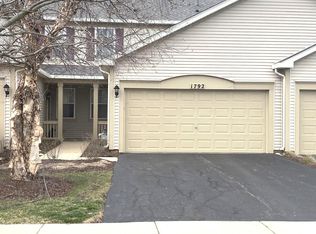 1792 S Wentworth Cir, Romeoville, IL 60446