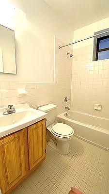 3rd image of 849 Saint Nicholas Ave #1E