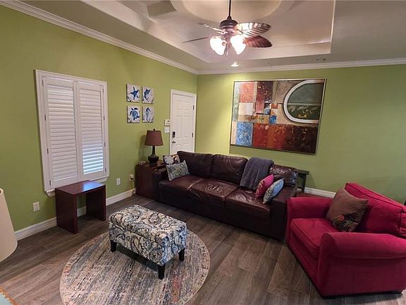 4th image of 109 W Cora Lee Dr
