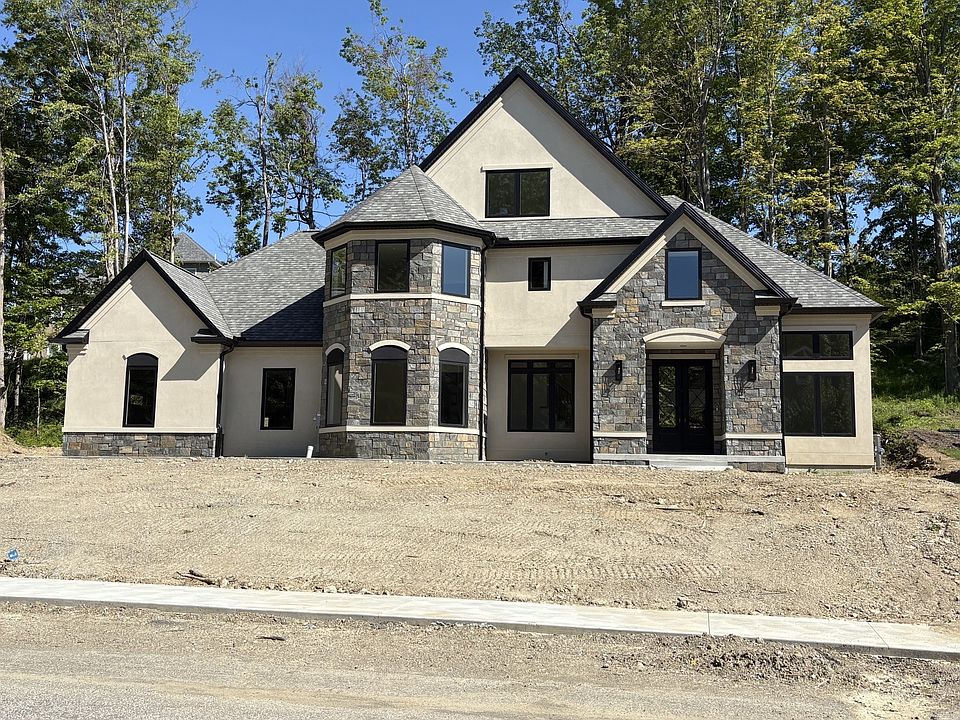 1st image of 4874 Equestrian Dr