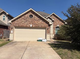 2911 Lake Dr, Katy, TX 77494