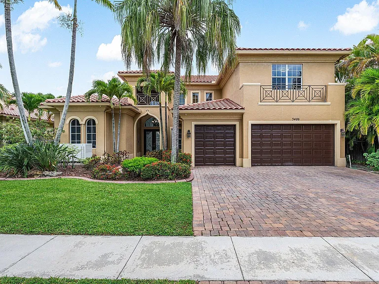 3486 Lago De Talavera — Photo 1