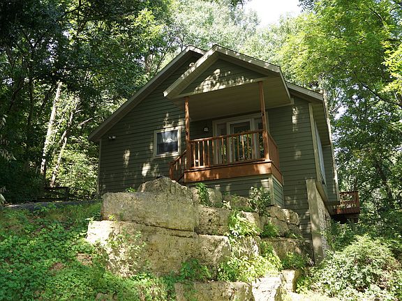 2nd image of 5 Sundance Trl