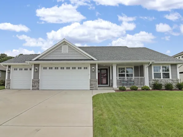 9122 Creekside CIRCLE, Pleasant Prairie, WI 53158