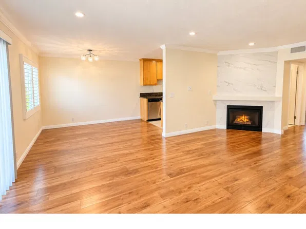 15141 Burbank Blvd APT 203, Van Nuys, CA 91411