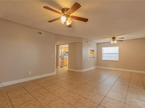4th image of 16811 Stanza Ct