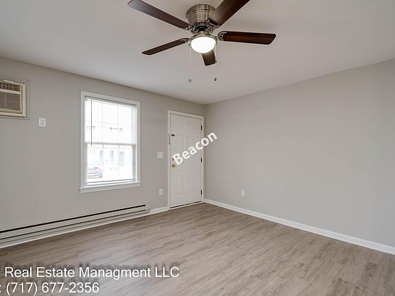 3rd image of 20 Morgan Ct #20