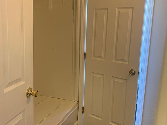 5th image of 3325 1st Ave APT 3