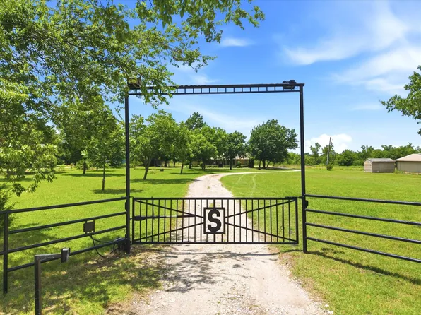 8214 S Fm 548, Royse City, TX 75189