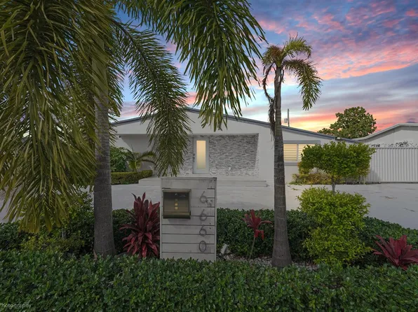 6660 W 13th Ave, Hialeah, FL 33012