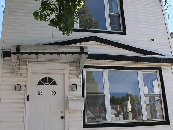 2nd image of 11519 123rd St