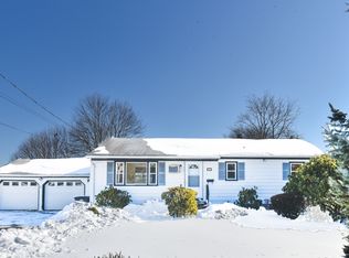 90 Mary Ellen Dr, Milford, CT 06460