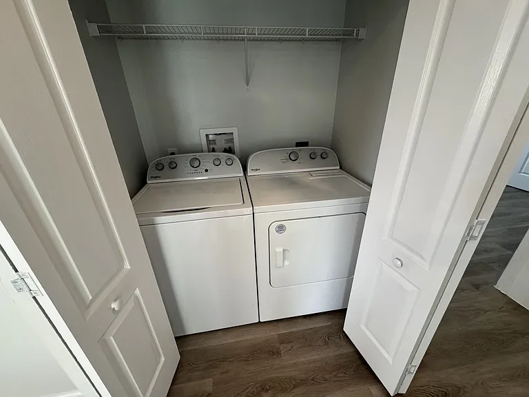 Lakeshore Landings — Photo 30
