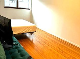 869 Forest Ave APT 1B, Staten Island, NY 10310