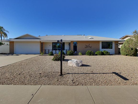 20214-North-Skylark-Drive-10