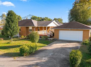 101 Matheny Ave, Belpre, OH 45714