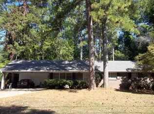 4142 Sioux Way, Stone Mountain, GA 30083