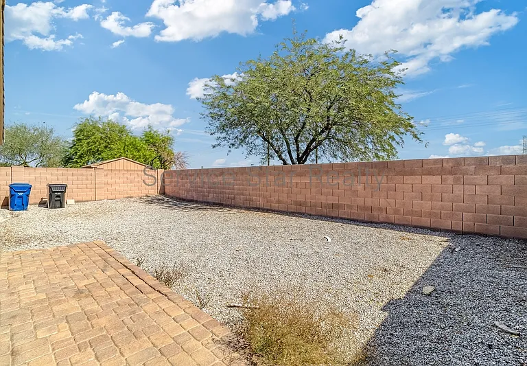 4601 N 123rd Dr — Photo 17