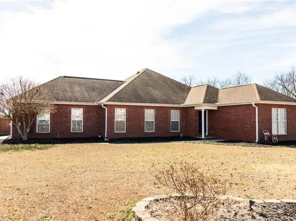 28 Papershell Dr, Fort Valley, GA 31030