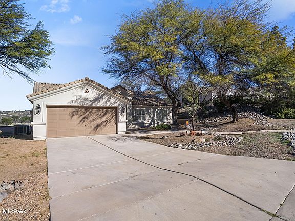 2nd image of 28 Kents Ave