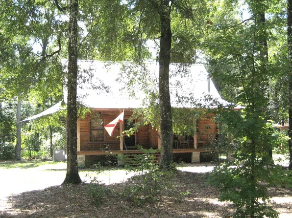 8750 NW 166th Pl, Fanning Springs, FL 32693