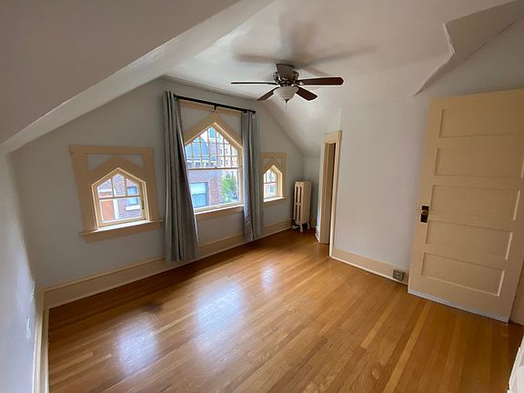 4th image of 5808 15th Ave NE APT 9