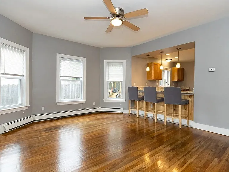 41 Central St #1 — Photo 3