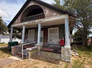 1027 S Houston St, Aransas Pass, TX 78336