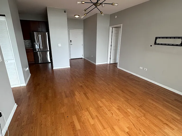 1134 W Granville Ave #1013 — Photo 9
