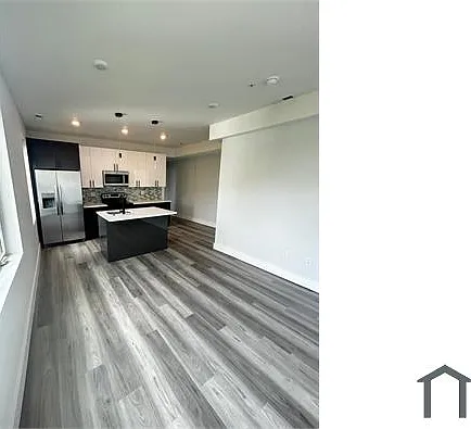 2326 N 9th St — Photo 7