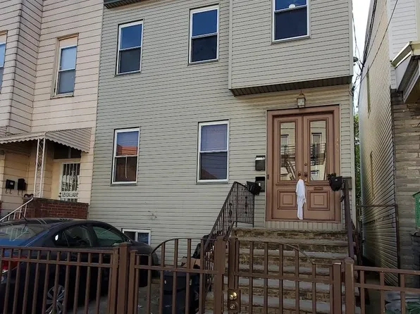 185 South Street image 15 of 16