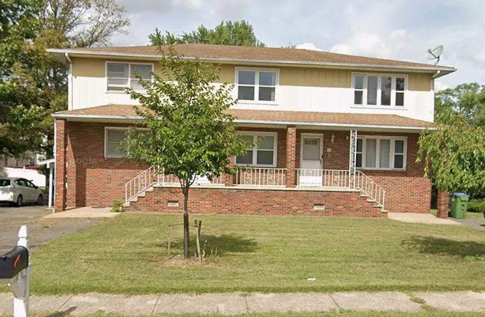 27 Bartha Ave #B