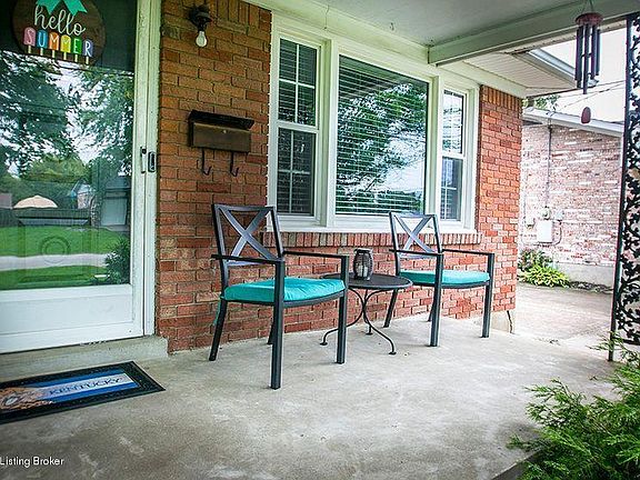 4th image of 7615 Alyssum Dr