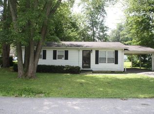 403 E Clark St, Marion, IL 62959
