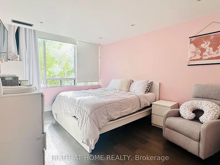 3050 Ellesmere Rd #209 — Photo 8