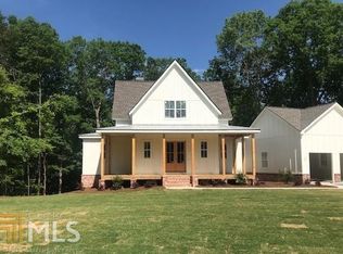 285 Laurel Ridge Ln, Ball Ground, GA 30107