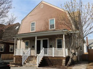 107 Oakdale Ave, Pawtucket, RI 02860