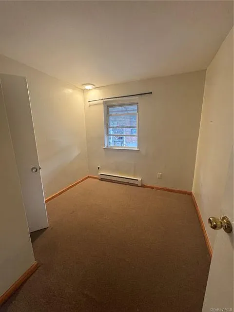 3 bed, 2.0 bath, 1800 sqft, $3,400 — Photo 3