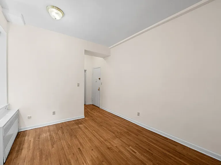 25 W 84th St #4G — Photo 5