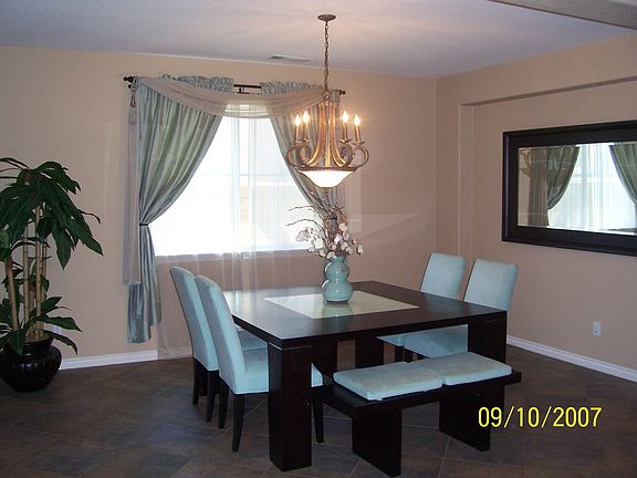 Elegant Dining Area