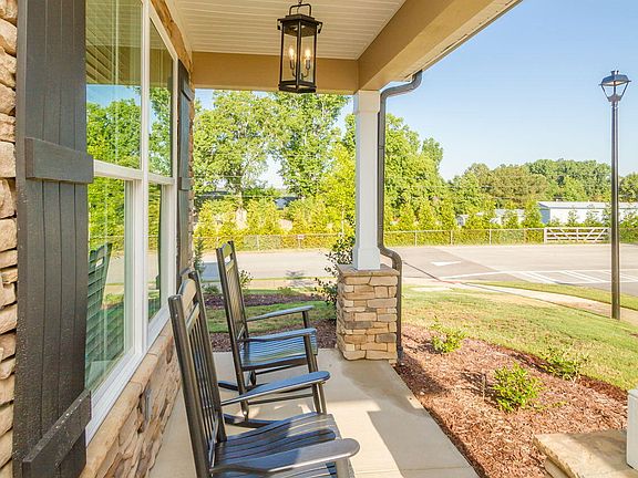 2nd image of 805 Lillian Park Drive #Lp1